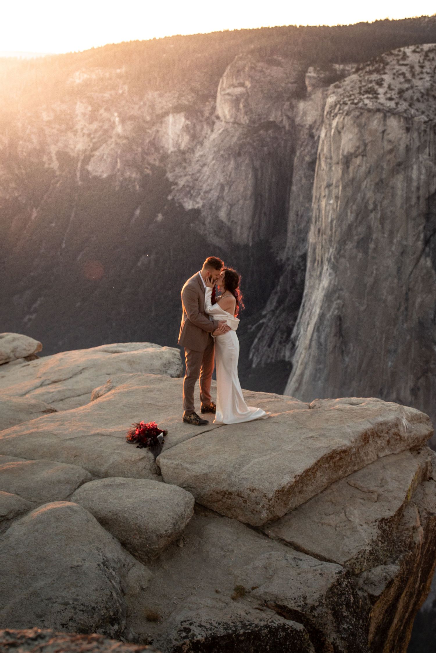 An elegant editorial couple on Taft Point, Yosemite