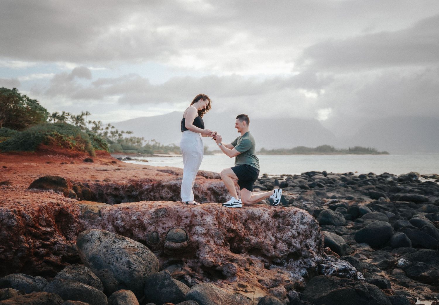 MAUI BEACH PROPOSAL PHOTOS