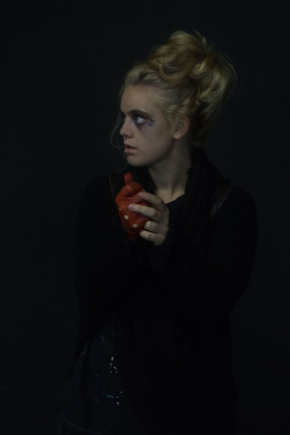 No Name Collective, Macbeth Theatre production promo photography. Dark, low lit moody image of actress looking away Jenny Catlow Photography