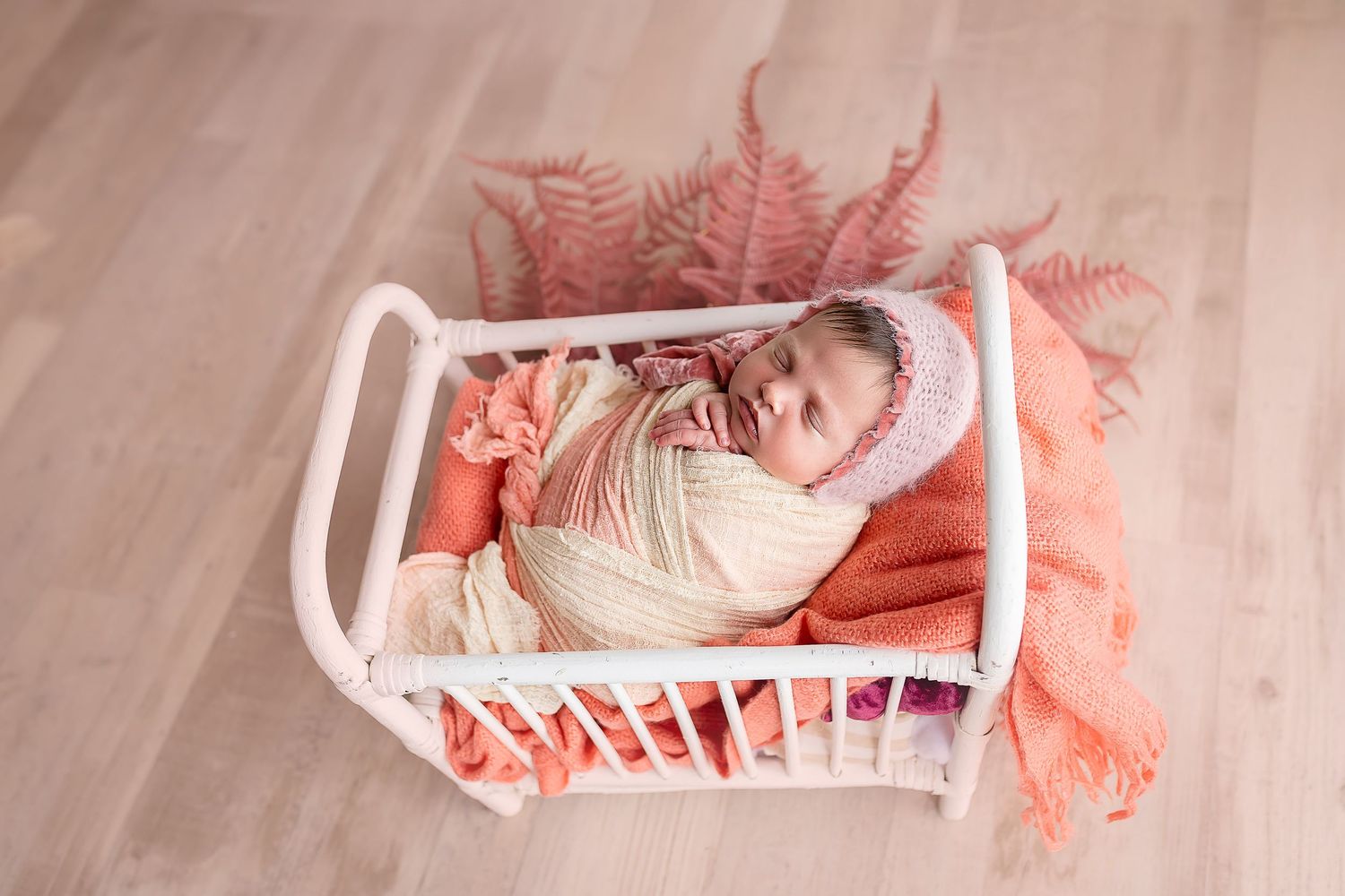Newborn baby photographer in Ponce Fotografa en la playa de Ponce Puerto Rico