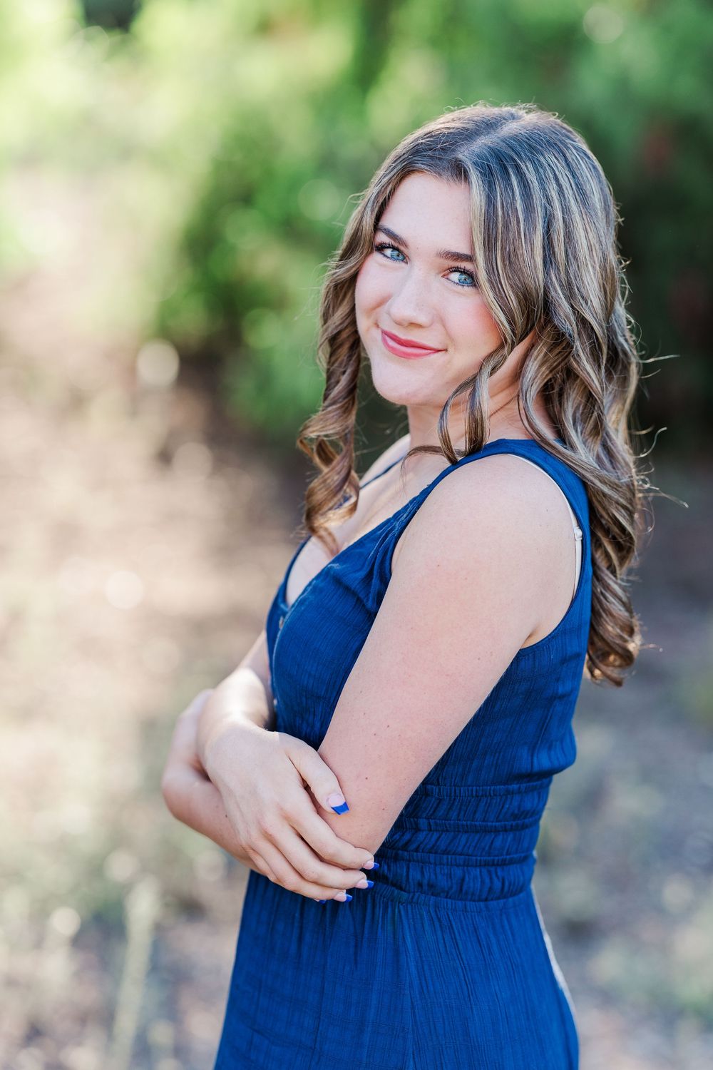 Capture genuine connections with a relaxed family photography session—natural smiles, timeless portraits, and lasting memories.