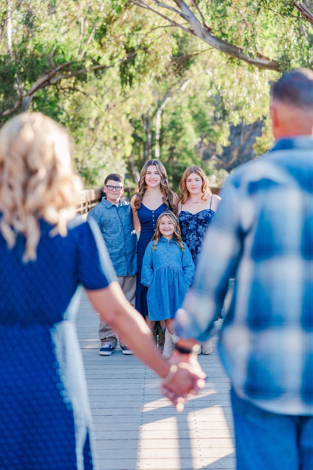 Capture your love story with a professional engagement photography session—natural, romantic portraits perfect for save-the-dates and memori