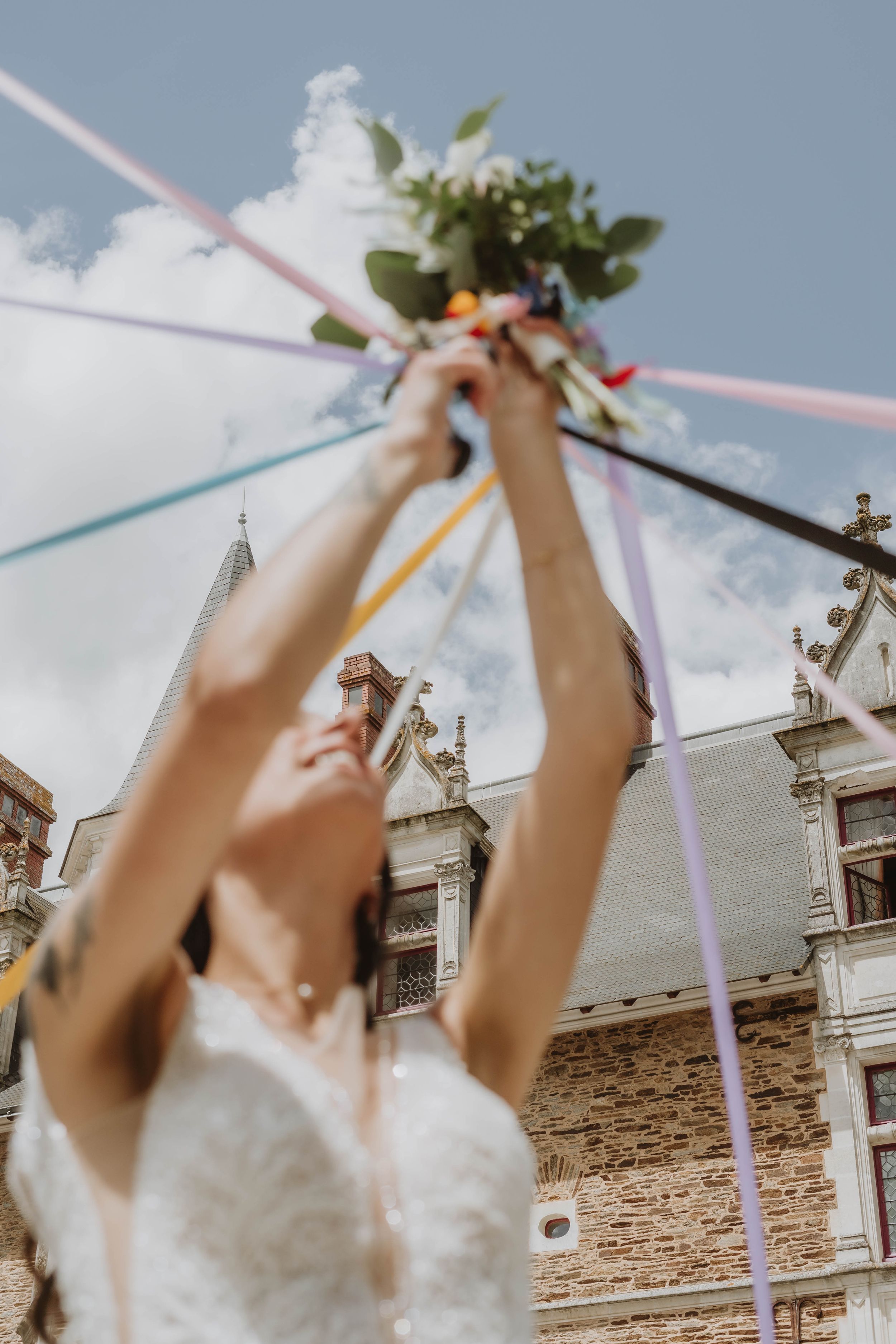 Mariage Intimiste à Nantes photographié par une photographe elopement en France