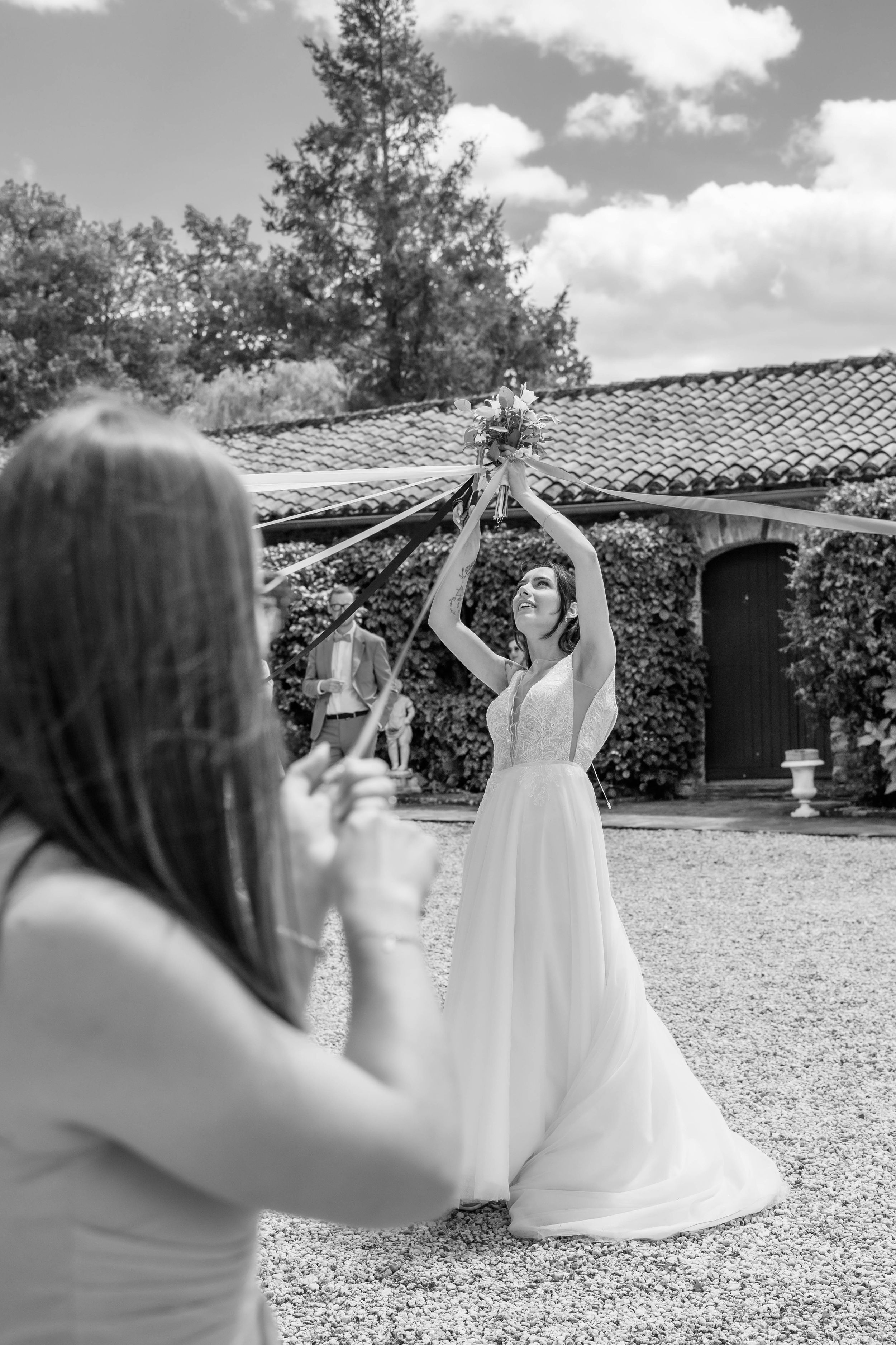 Mariage Intimiste à Nantes photographié par une photographe elopement en France