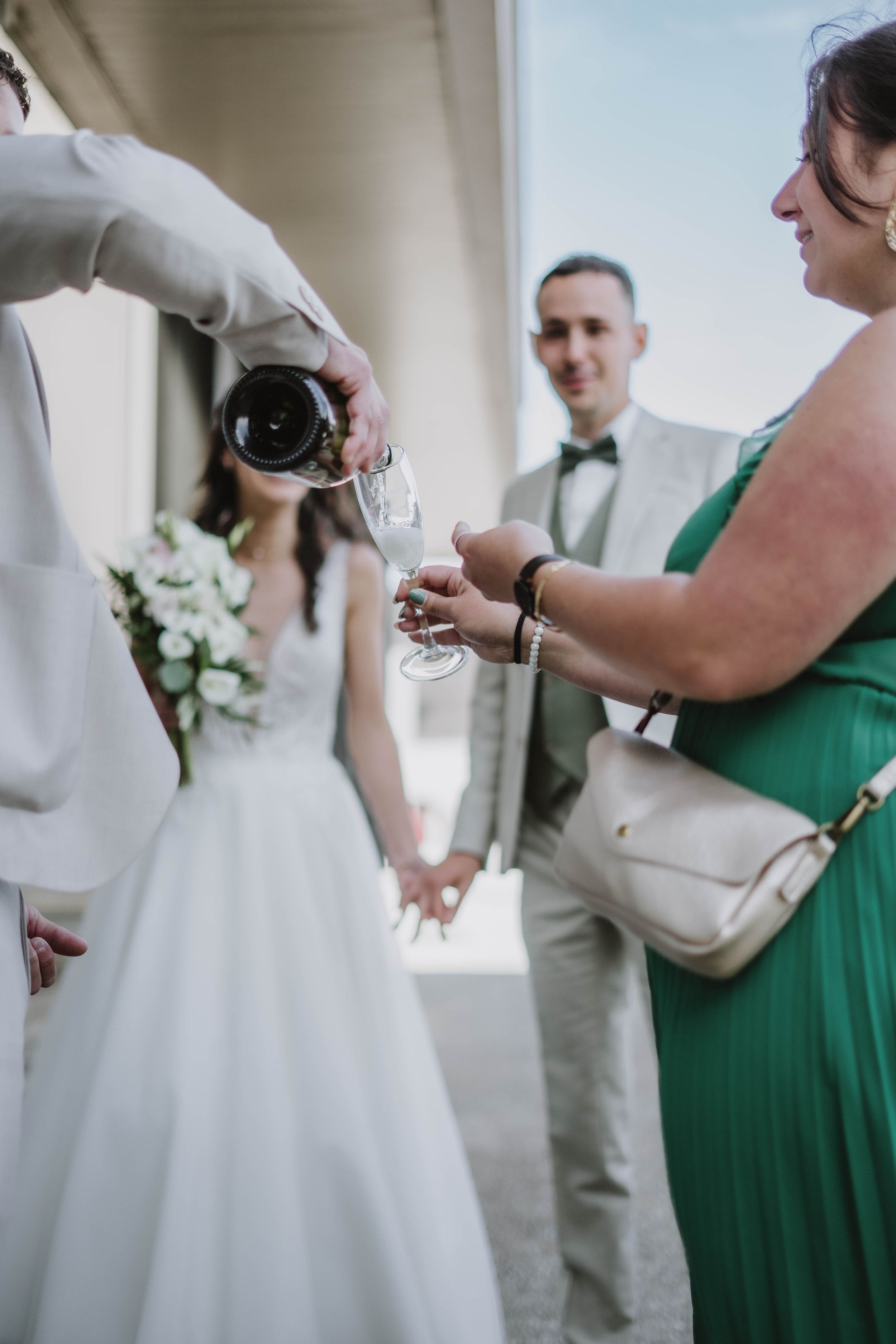 Mariage Intimiste à Nantes photographié par une photographe elopement en France