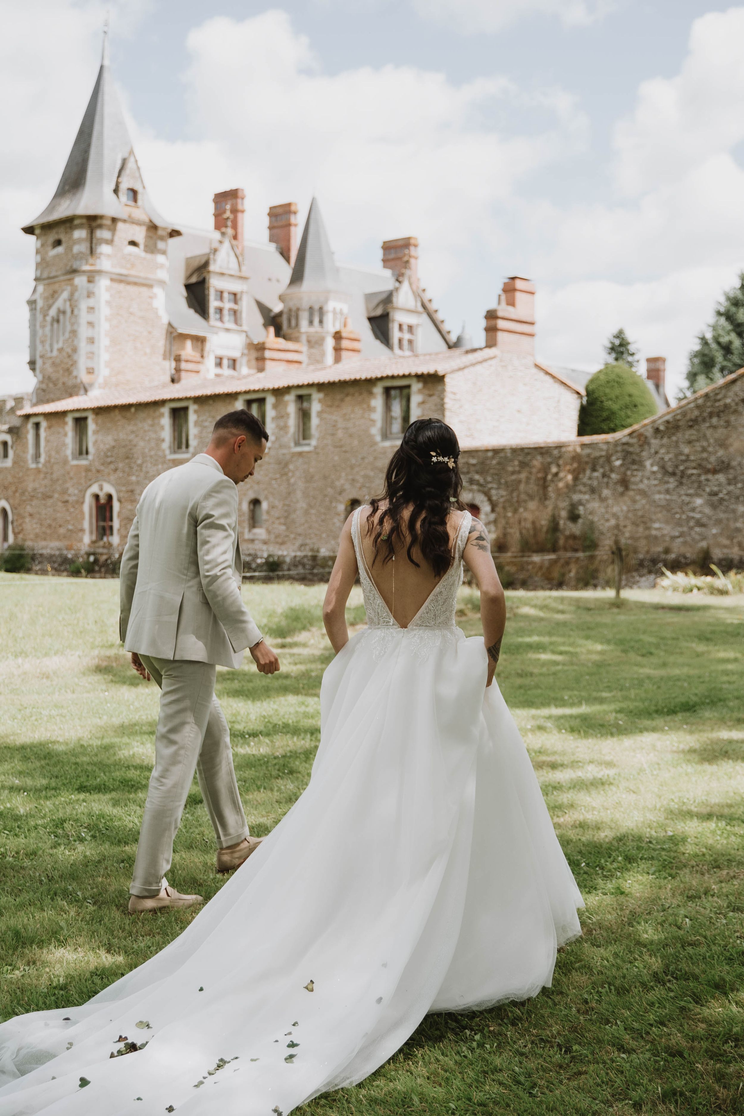Mariage Intimiste à Nantes photographié par une photographe elopement en France