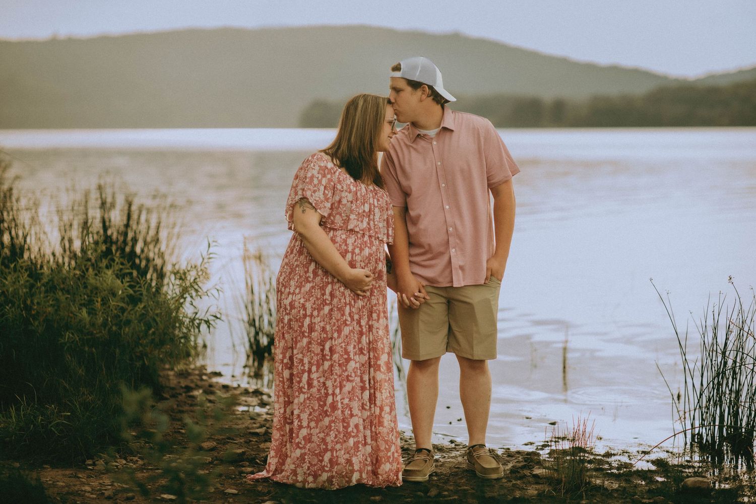 indiana pa photographer, maternity portrait session at yellow creek state park penn runn, pittsburgh photographer