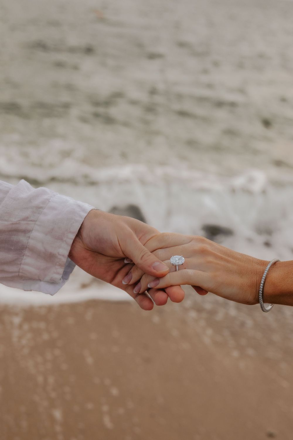 Modern and elegant engagement photography style BarcelonaLoversPH.