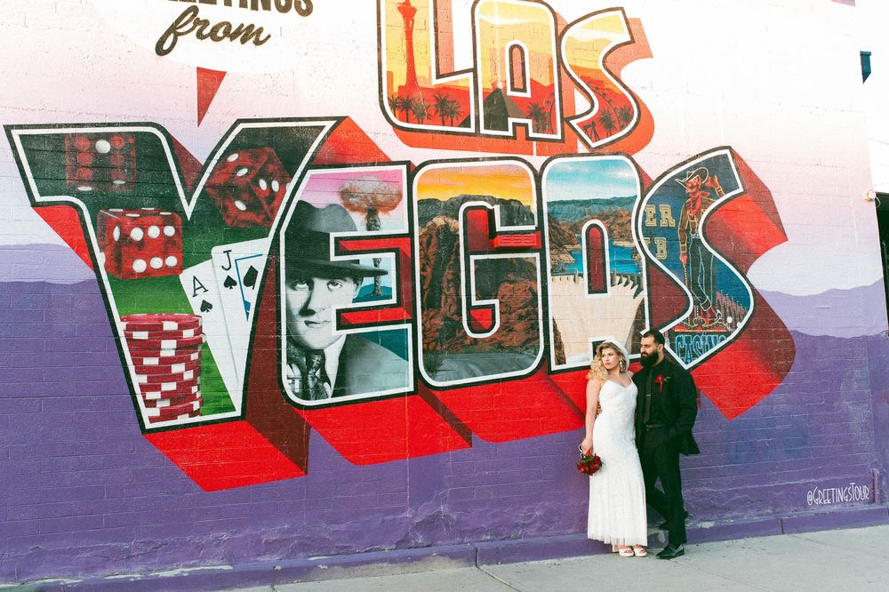 Elvis wedding at the Little White chapel