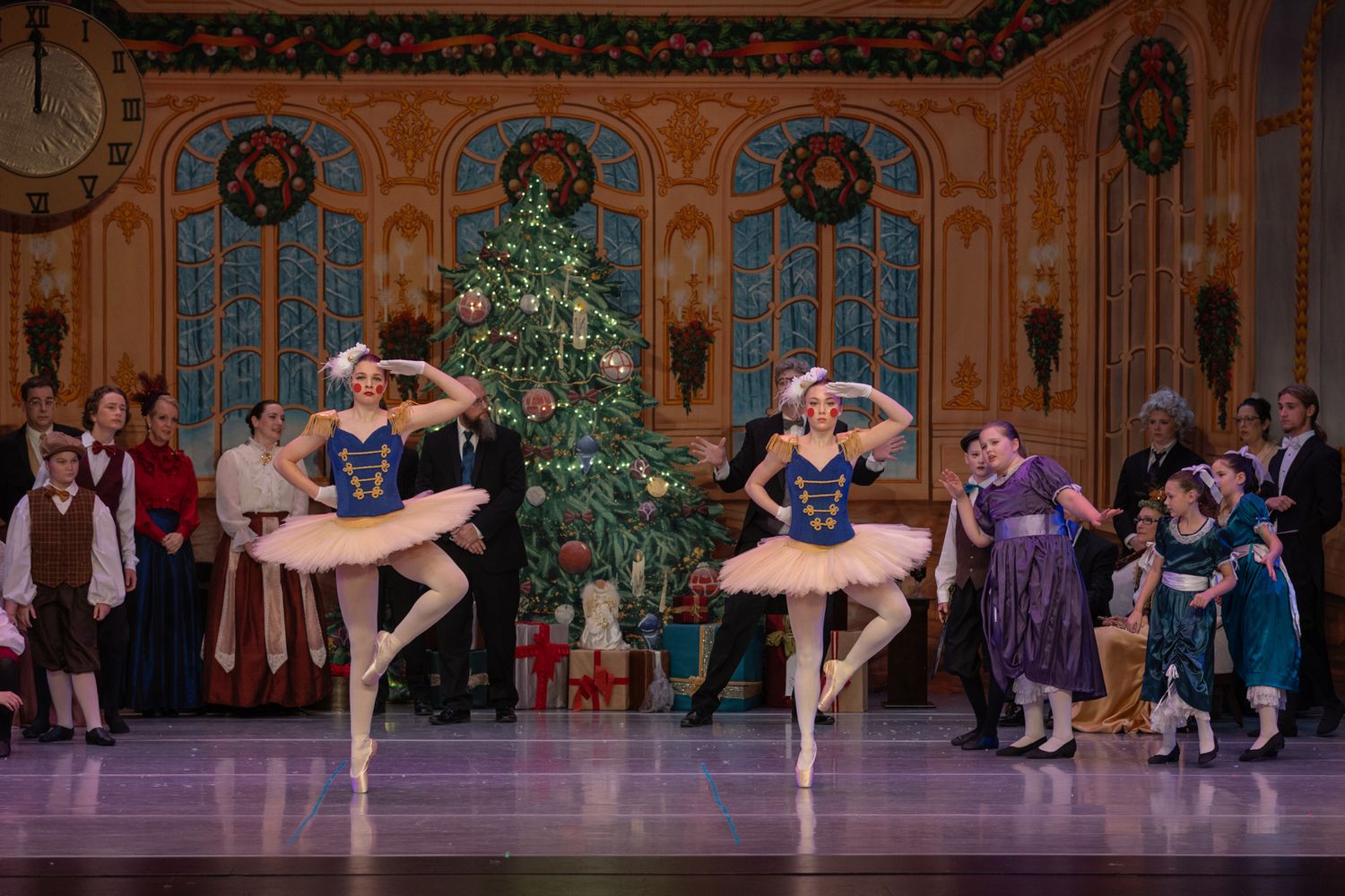 Dance photography Sioux Falls, Ballet photographer South Dakota, Performance Photographer in Sioux Falls, Theatrical performance photos SD