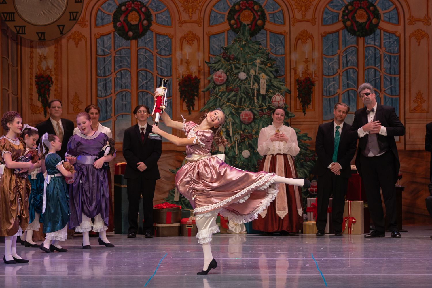 Dance photography Sioux Falls, Ballet photographer South Dakota, Performance Photographer in Sioux Falls, Theatrical performance photos SD