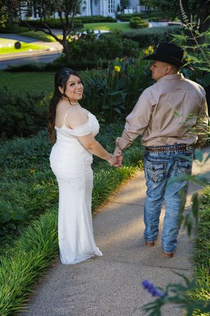Dallas photography and video for Weddings
 - R & R Marcelo DFW