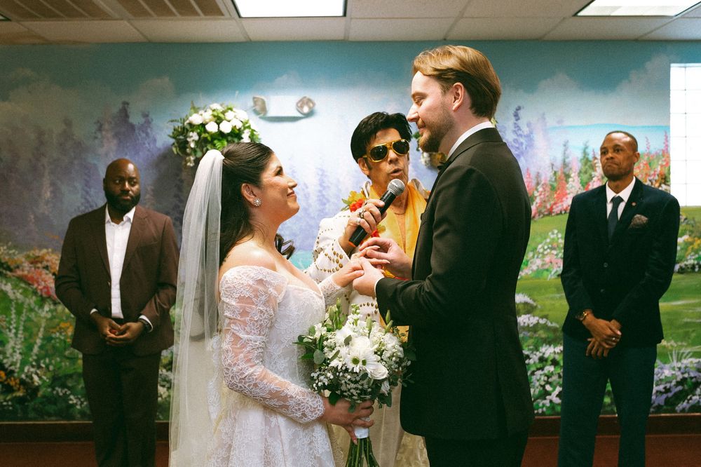 Elvis Wedding Chapel Amore at Little White Wedding Chapel Las Vegas on Super 8 video