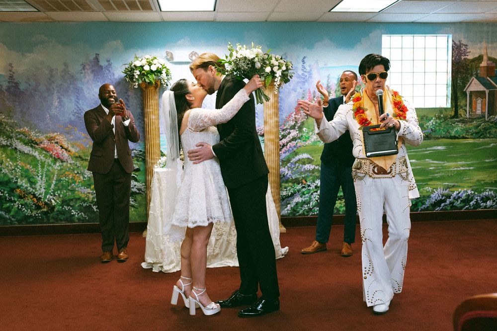 Chapel Amore at Little White Wedding Chapel Las Vegas on Super 8 video