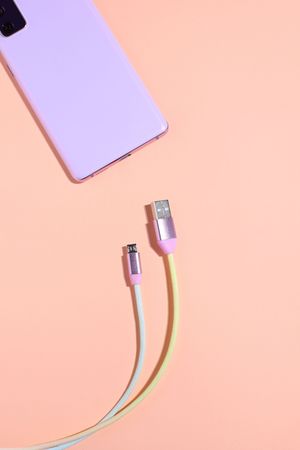 product smartphoe and charger photography, tech photo for web, catalogue, Spain, Germany, French, Great Britain