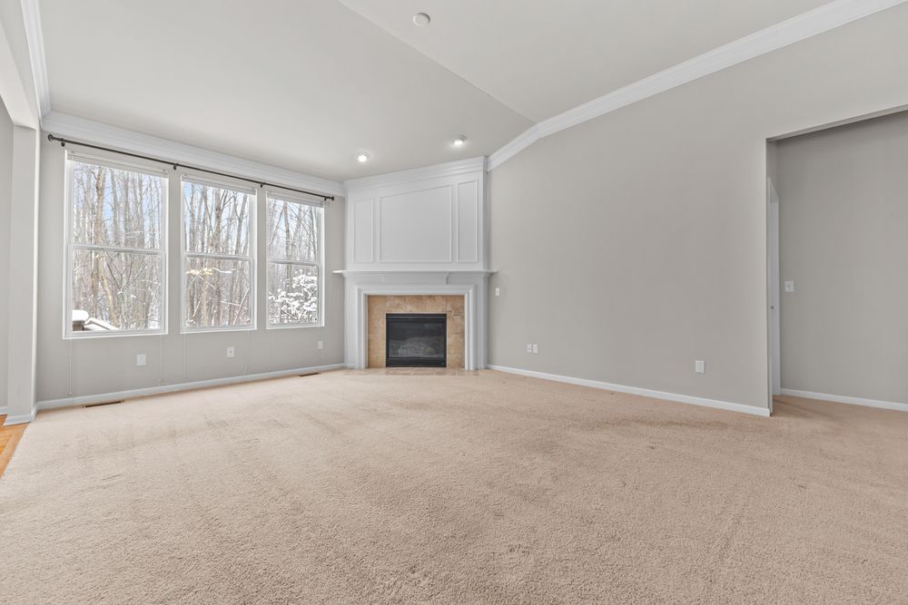 Professional real estate photography of a Living Room in Macomb, Michigan
