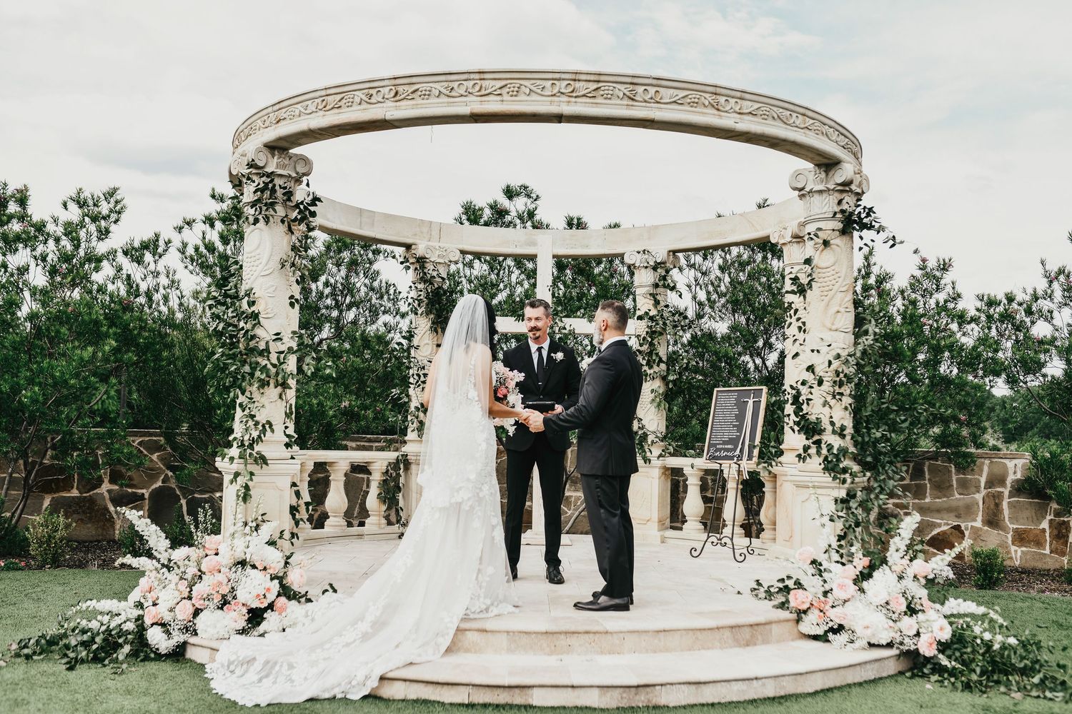 Cord of three strands ceremony during Texas vineyard wedding