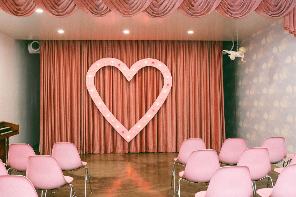 Sure Thing chapel wedding