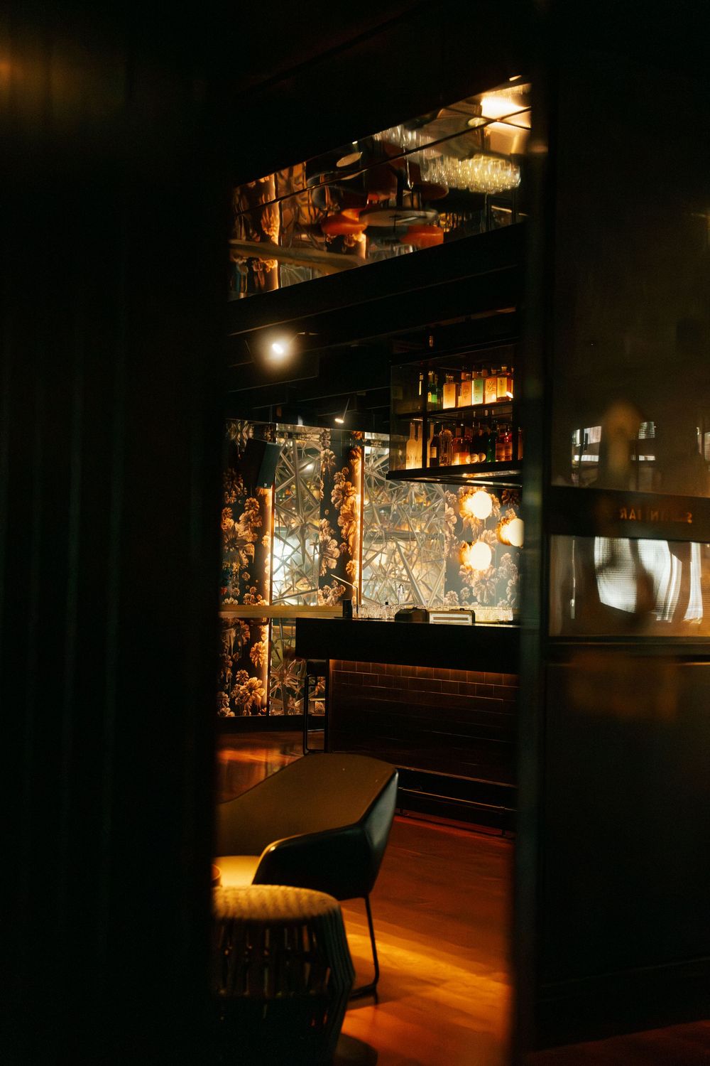 Santini Bar interior