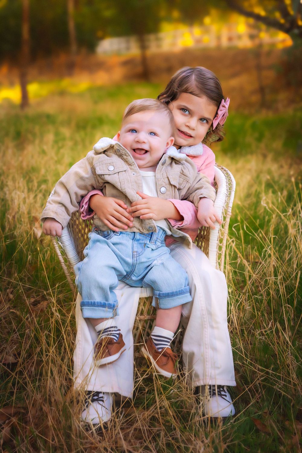 Lifestyle family portraits in Madera fields with Fresno photographer Colibrí Captures, showcasing connection and love.