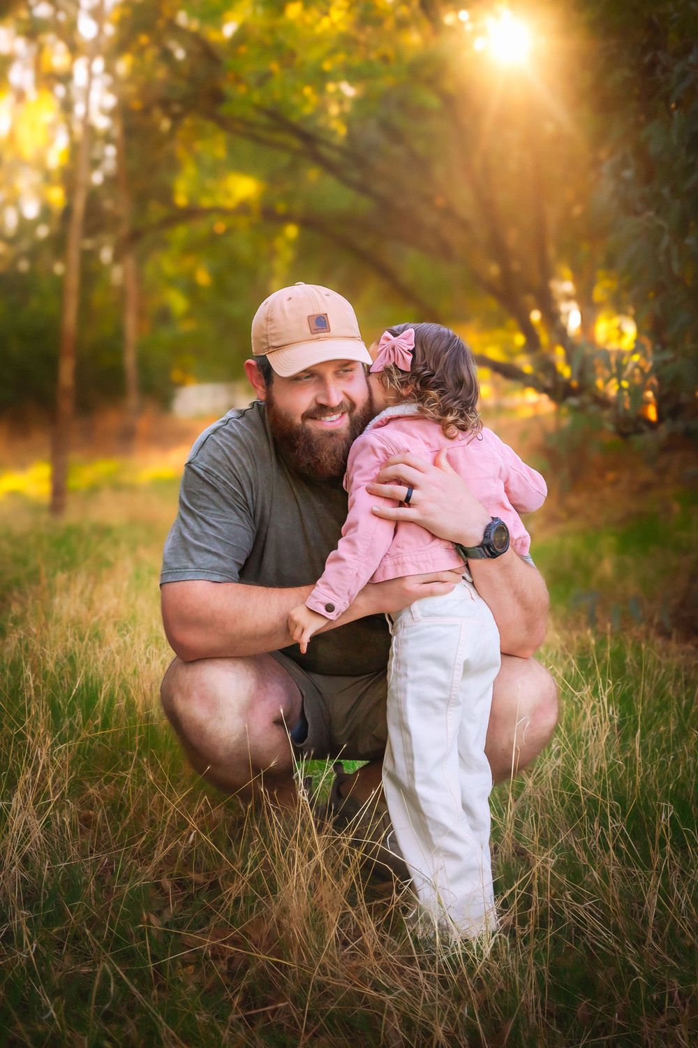Fresno photographer Colibrí Captures creating vibrant, storytelling fall family photos in Clovis and Madera.