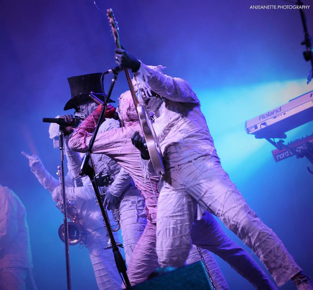 here come the mummies Phoenix AZ Rock Band Pictures & Concert Musician Video by Arizona Photographer Anjeanette Photography