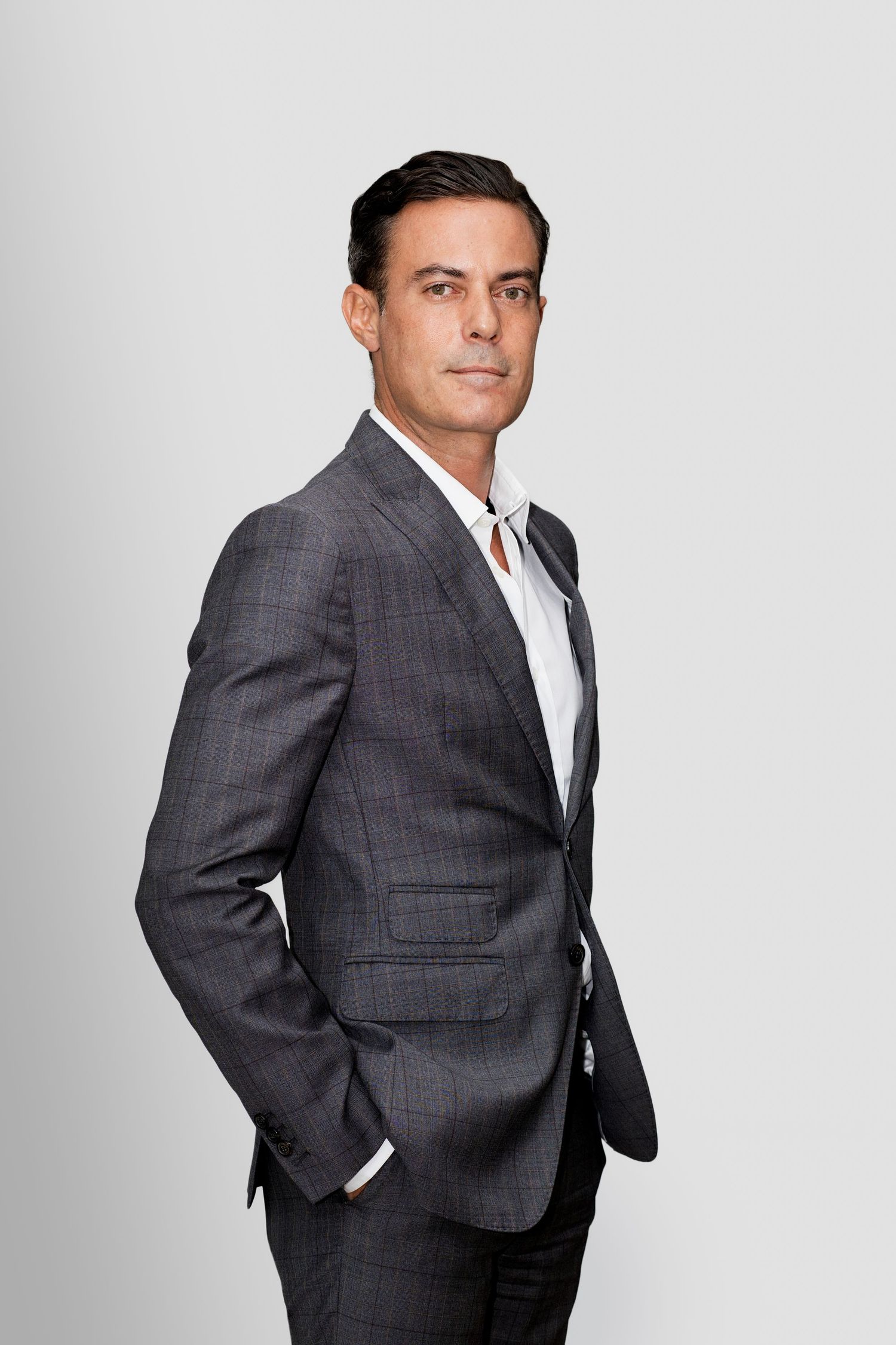 Corporate headshot Linkedin profile photo Singapore