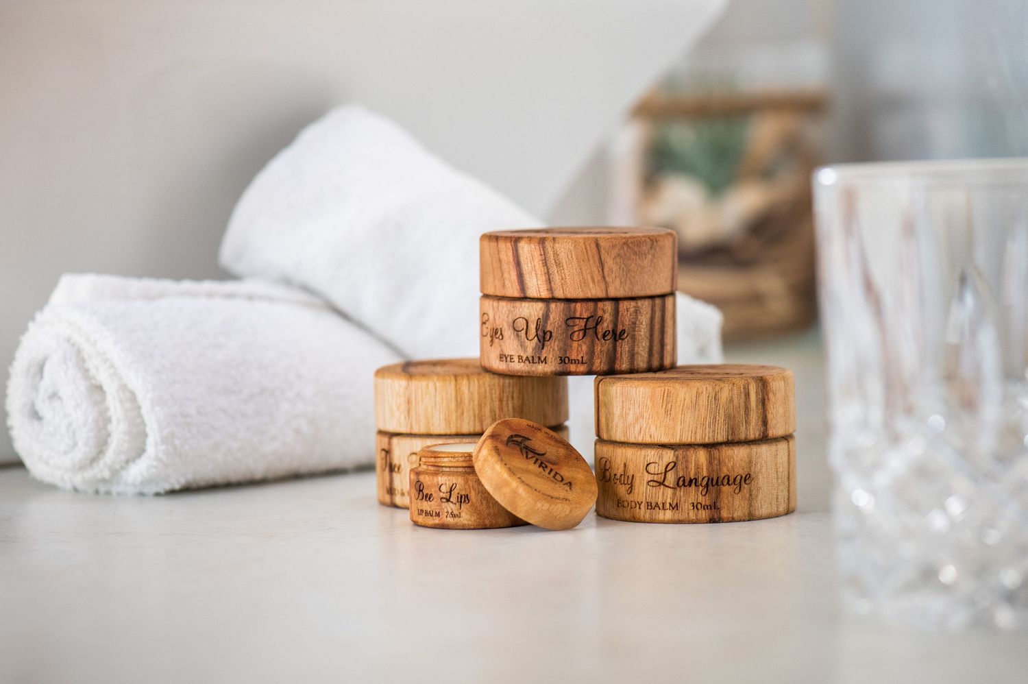 Various Dorrigo based Avirida brand skincare and beauty product photographs