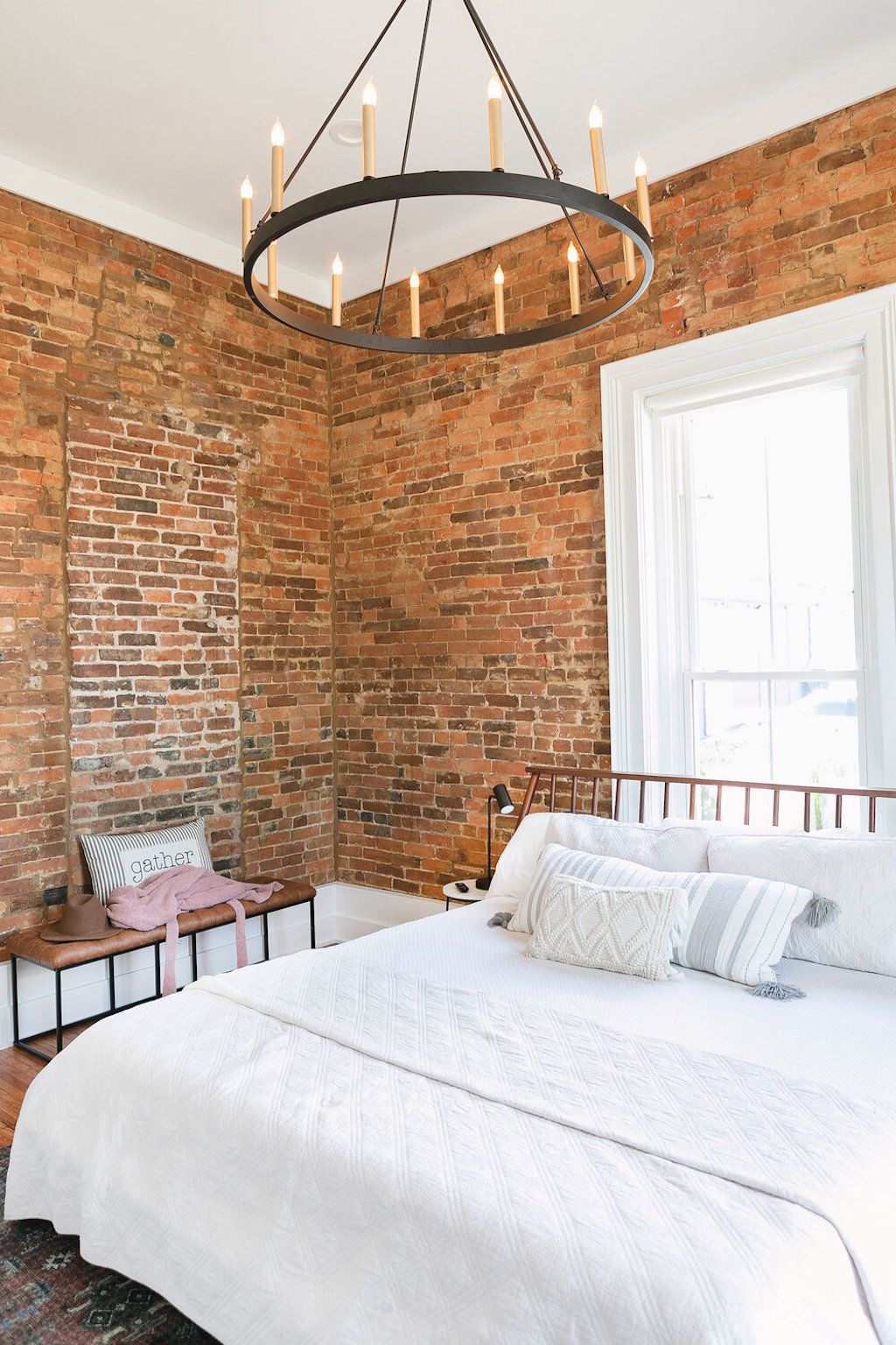 AirBnb Bedroom at Eat Main BG in Bowling Green, Kentucky