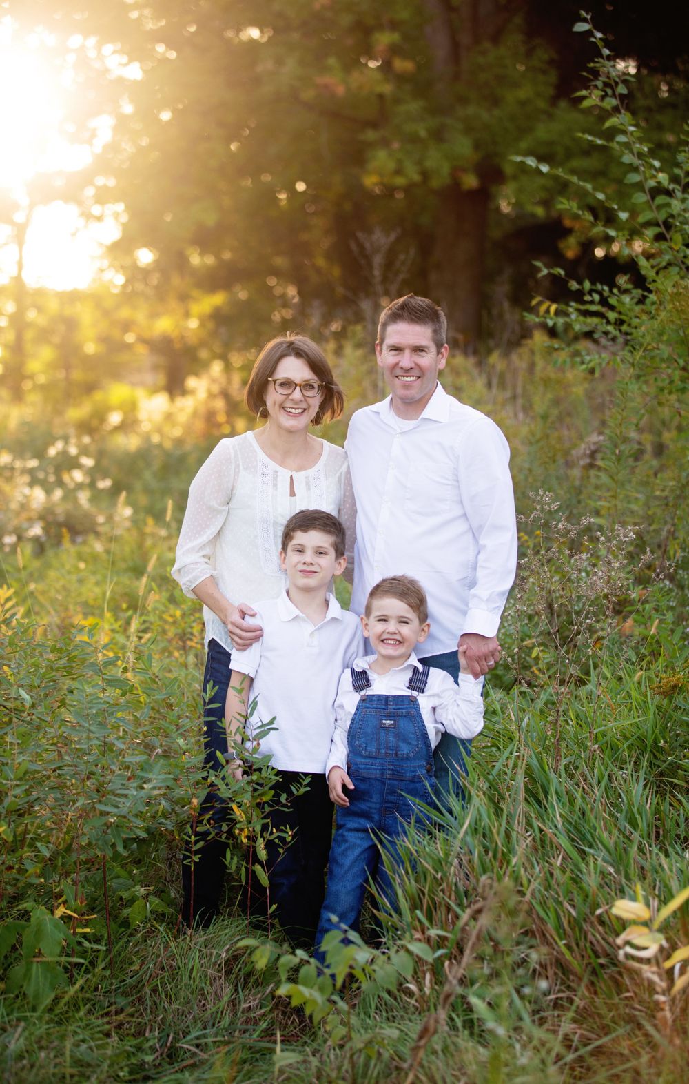 Downers Grove Hinsdale Oak Brook Wheaton Naperville Outdoor Custom Family Portraits by Julie Chen Photography