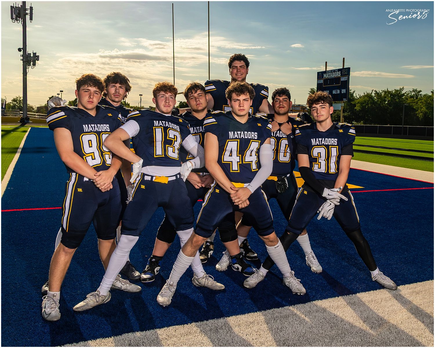 Phoenix Arizona Team Sports Banner Pictures by Anjeanette Photography Graduation High School Seniors AZ
Sports Banner team Pictures Phoenix