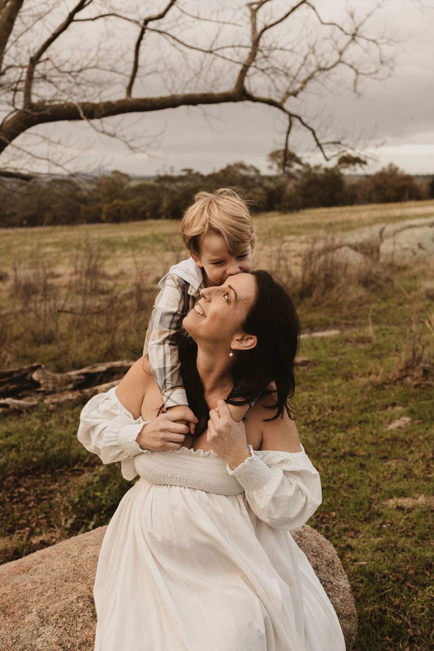 Geelong Lara Torquay Ocean Grove Barwon Heads newborn maternity pregnancy family motherhood couples photographer photography photoshoot
