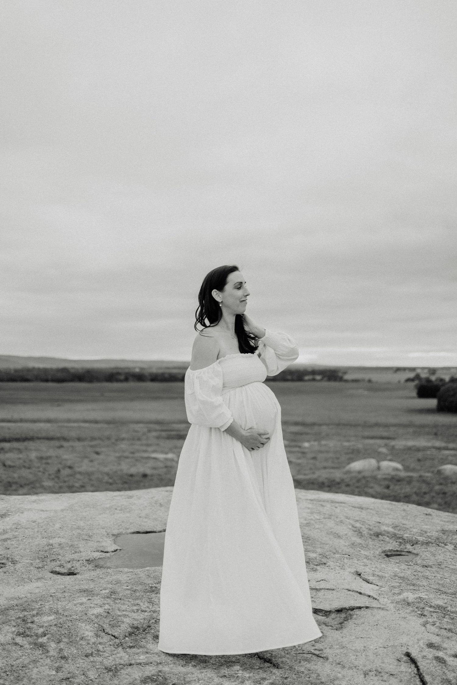 Geelong Lara Torquay Ocean Grove Barwon Heads newborn maternity pregnancy family motherhood couples photographer photography photoshoot