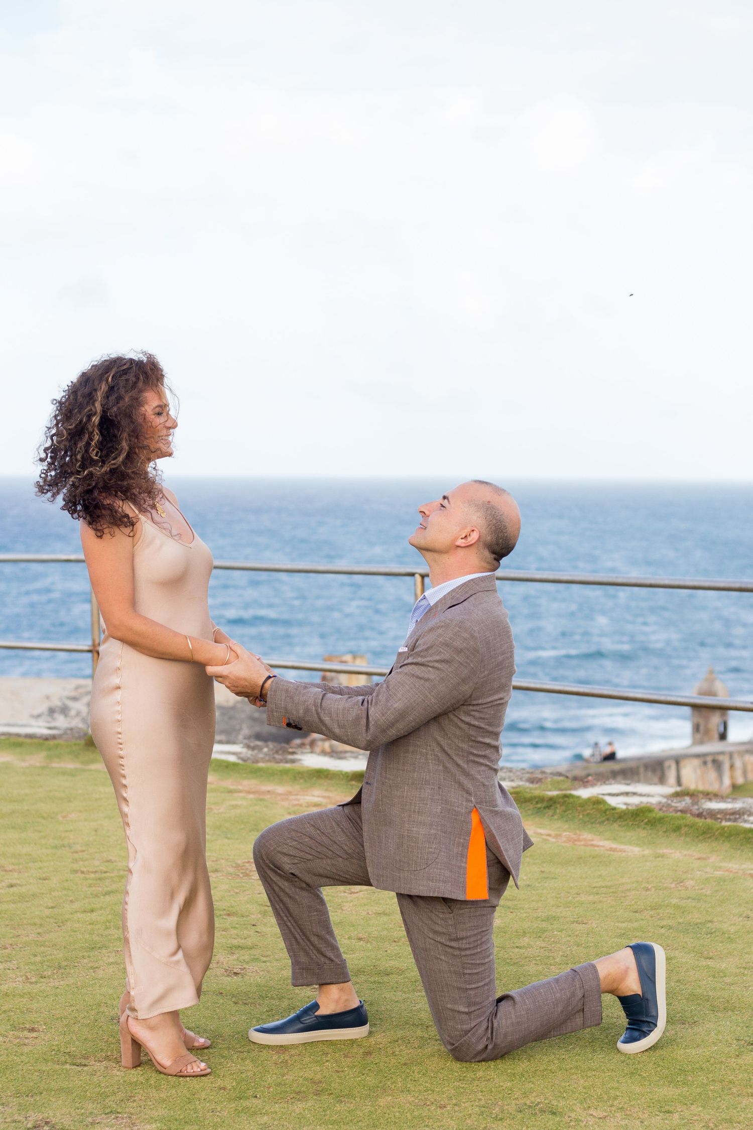 Surprise wedding. Bride and groom. El Morro. Old San Juan, Puerto Rico.