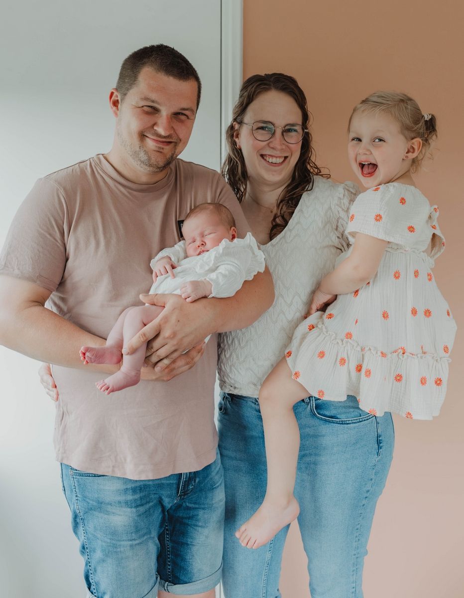 Newbornfotograaf Zwolle Stadshagen Overijssel lifestyle shoot