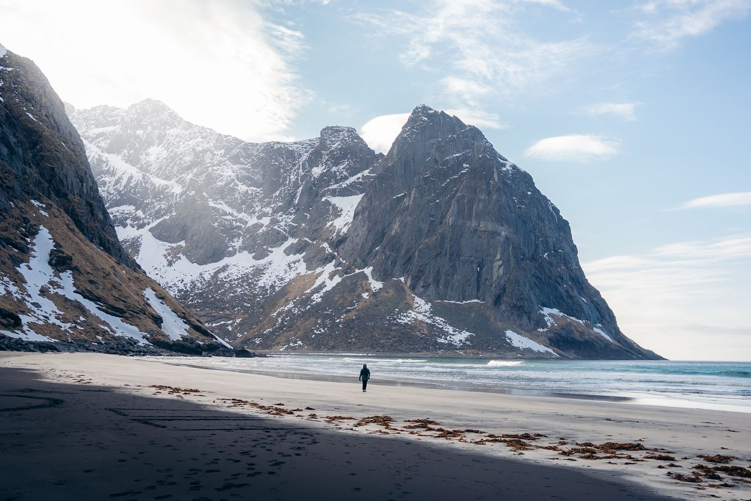 kvalvika beach