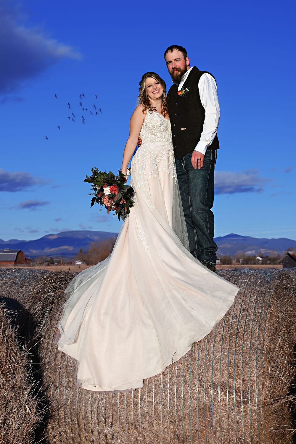 Montana Wedding 
Montana Wedding photography
wedding portraits
Rustic wedding photography
Ranch style portraits
