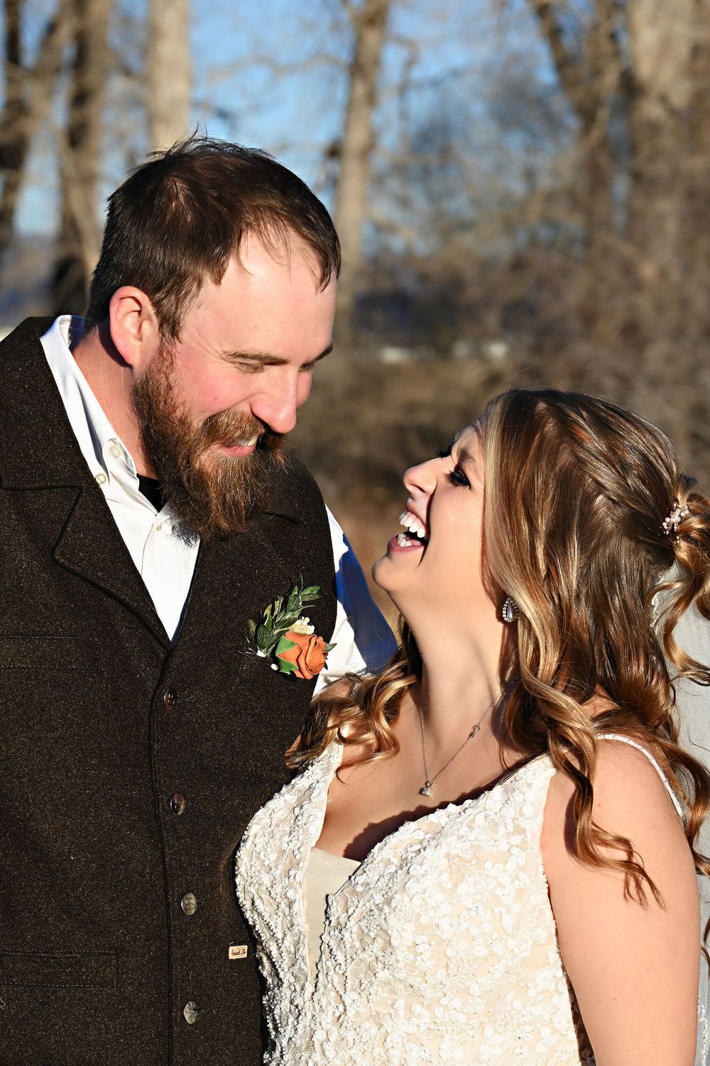 Montana Wedding 
Montana Wedding photography
wedding portraits
Rustic wedding photography
Ranch style portraits