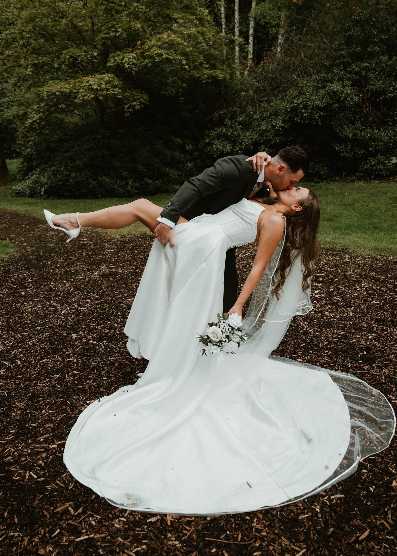 woodman inn wedding photography