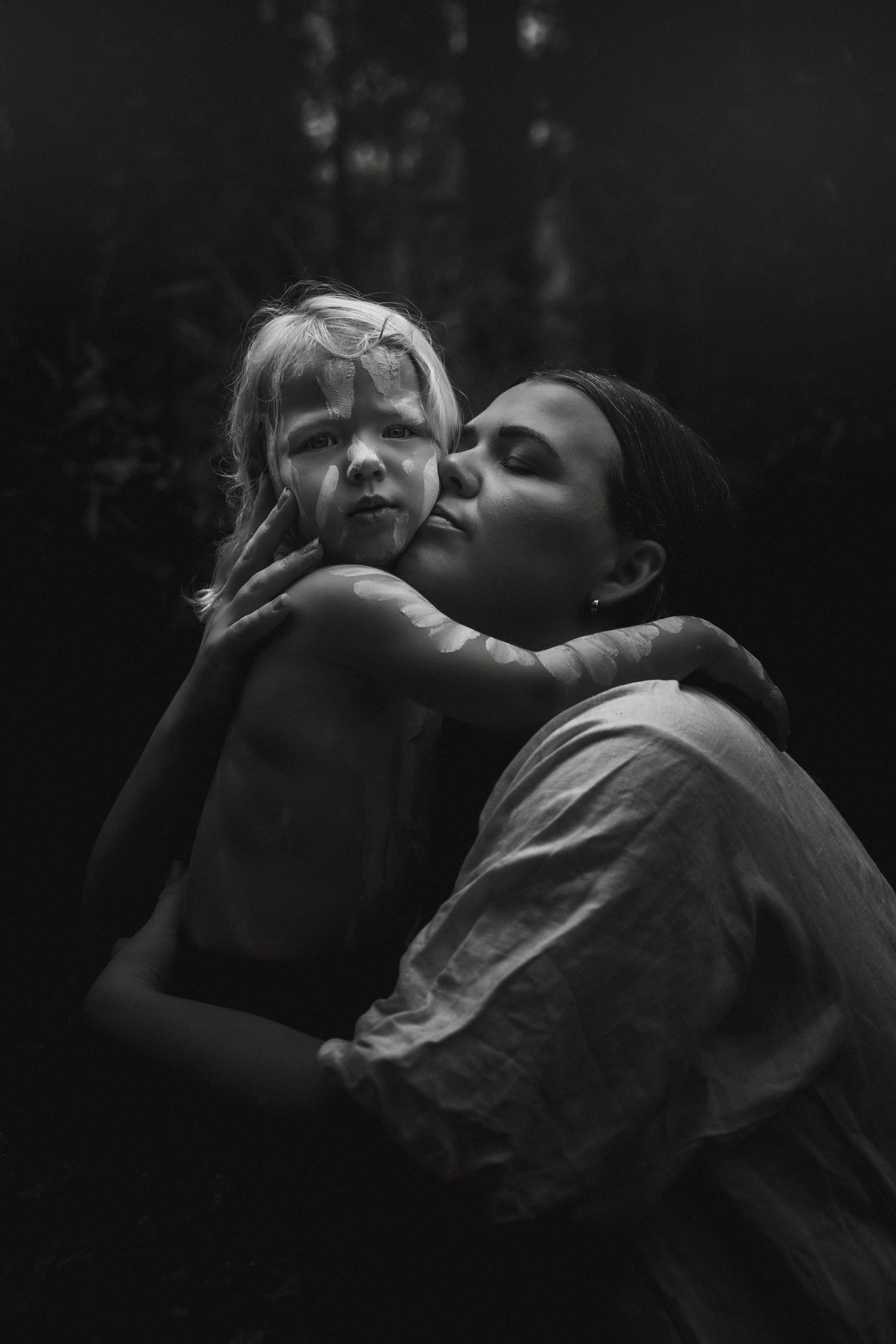 motherhood-family-portrait-photography-mother-daughter-falls-creek-jervis-bay