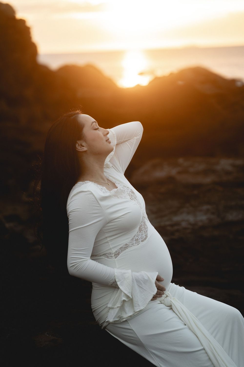 Sunset maternity photography session Mornington Peninsula golden hour
