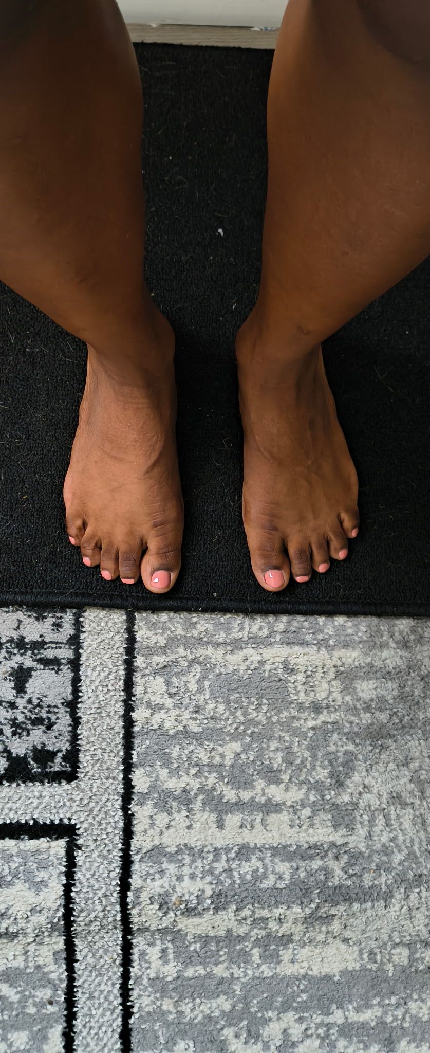 Top view of Genesis Dudley's feet for parts modeling.