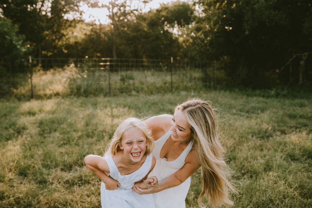 Kathryn motherhood session