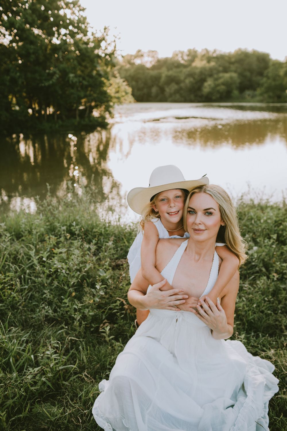 Kathryn motherhood session