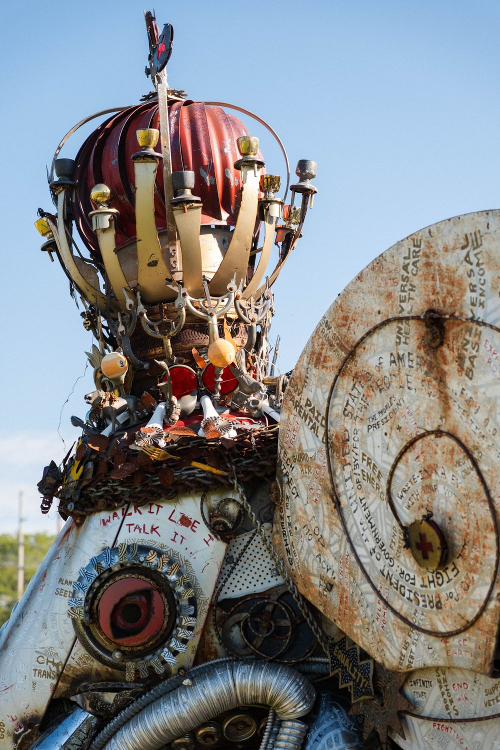 “American Standard” by Kasey Wells on Route 66 in Lexington, IL. September 4, 2026. Photo: David Manning.