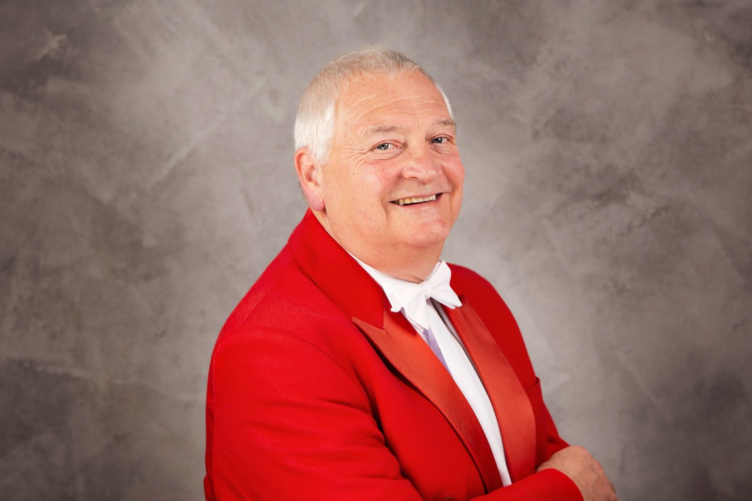 Head shot for golf captain, widnes, cheshire, by Becca Smith of Little Wonderland Photography