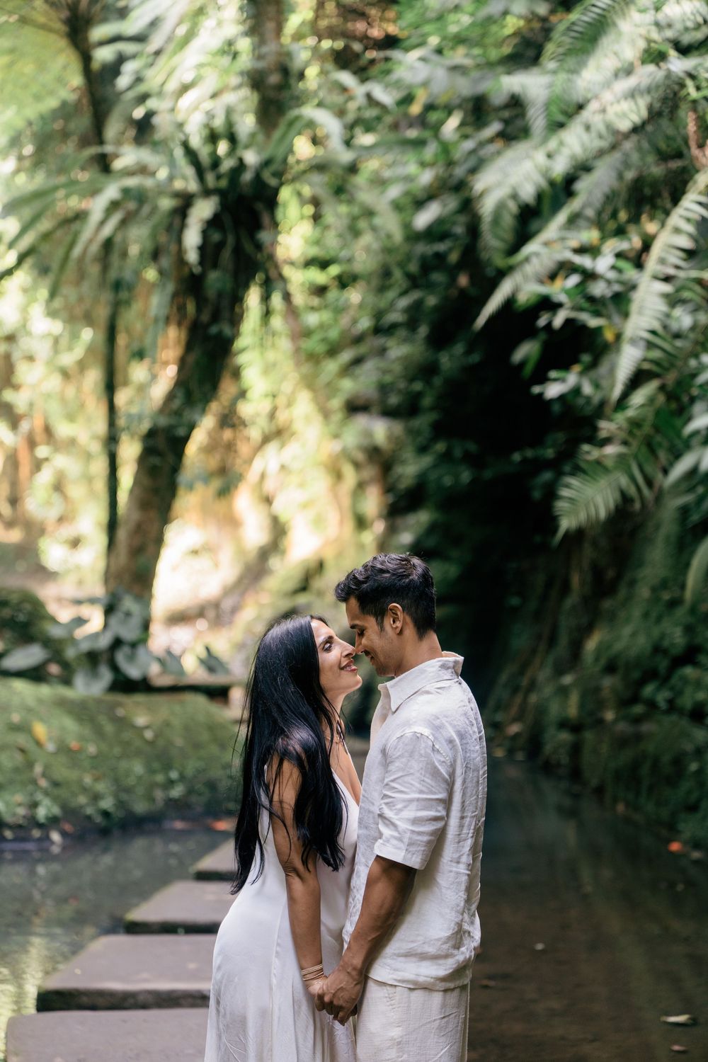 Marriage proposal photography at Ulu Petanu Waterfall