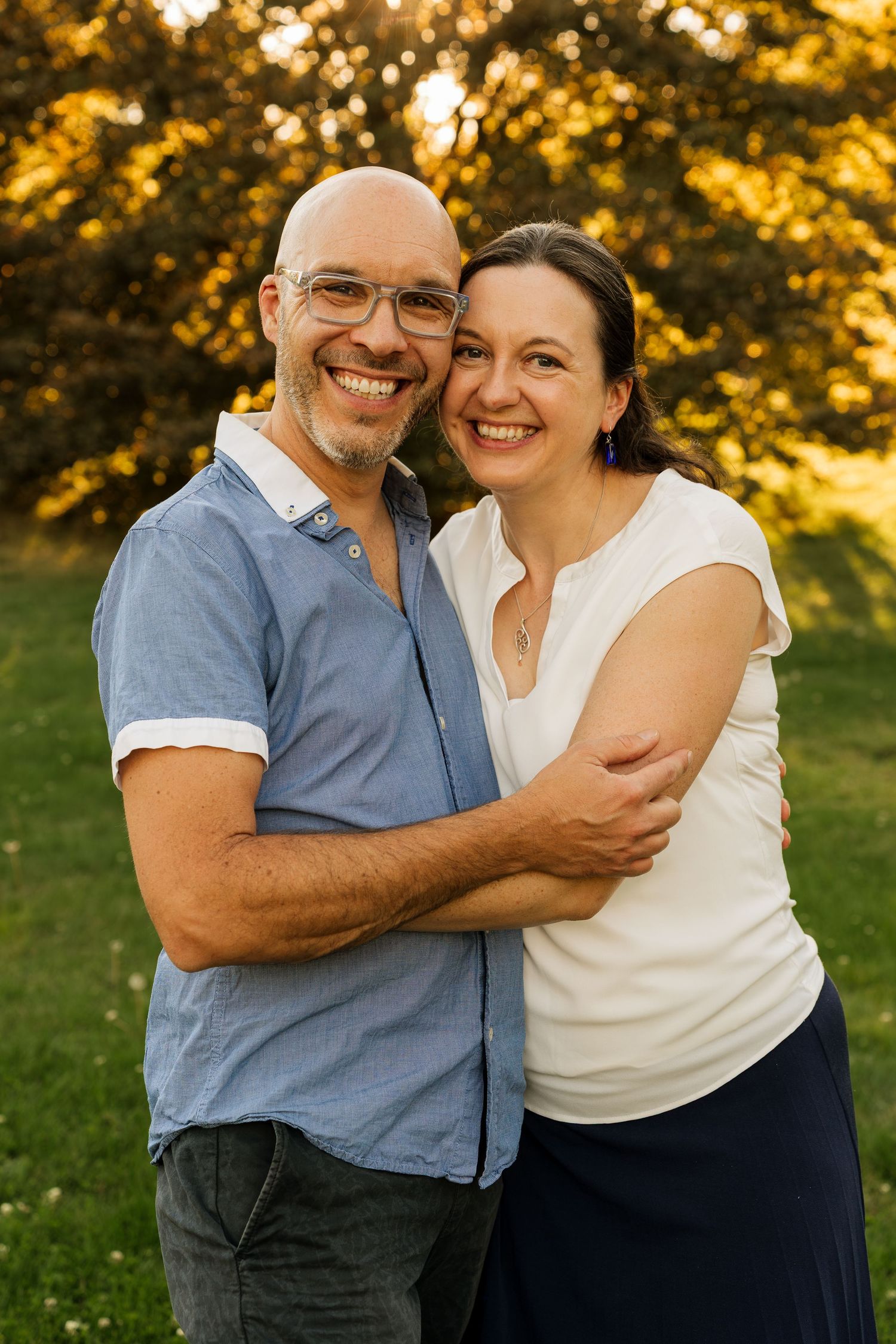 Posed couple portrait of mom and dad during a Pullman family photography session