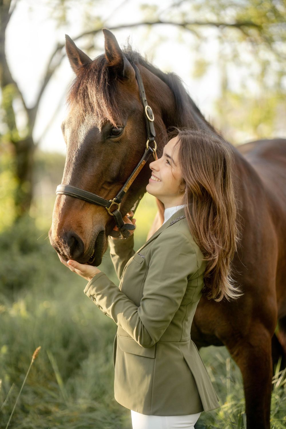 Cheval photographié dans une prairie du Médoc