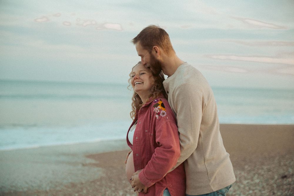 wilmington north carolina photographer beach photography golden hour lifestyle photos maternity photographer